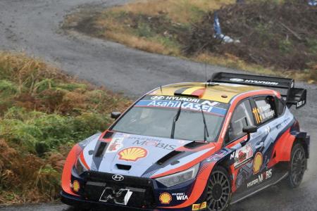 Rallye-WM: Neuville gewinnt Saisonfinale in Japan Rallye-WM: Neuville gewinnt Saisonfinale in Japan