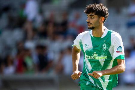 Eren Dinkci (ab 60.) - Note: 3,0 - Spielte sehr unbekümmert sein Tempo aus und verlangte Upamecano und Pavard in der letzten halten Stunde viel ab. Stemmte sich mit seinem frechen Spiel noch einmal gegen die Niederlage, belohnte sich aber nicht mehr.