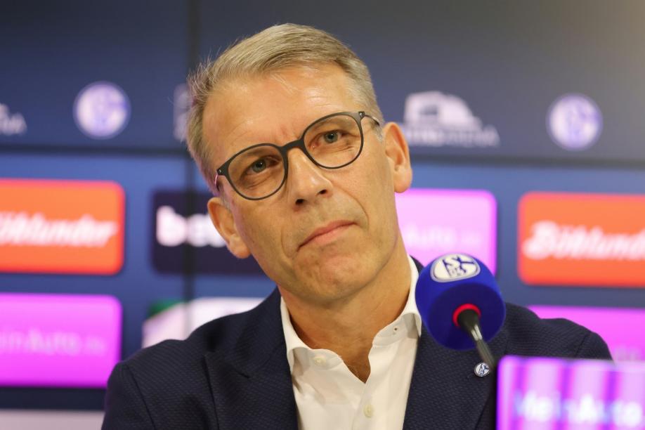 Schalke-Vorstand Knäbel: