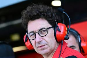 Binotto vor dem Aus? Ferrari weist "Gerüchte" zurück