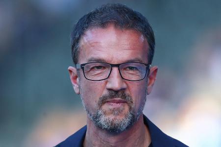 Fredi Bobic (Magenta)