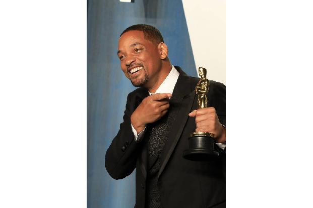… denn seinem Kollegen Will Smith schickte er einst einen Liebesbrief, dem er eine Handvoll Pistolenkugeln beigelegt hatte. Er kam vergleichsweise gut davon, denn Margot Robbie erhielt eine Schachtel mit einer lebenden Ratte.