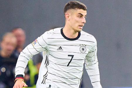 Kai Havertz - Note: 4,0 - War phasenweise ein Schatten seiner selbst und ließ seine Klasse nur situativ aufblitzen. Verbuchte die beste Chance für Deutschland in der Anfangsphase (16.) und legte in der Schlussphase den Siegtreffer auf (80.). Kann sich bei der WM aber nicht auf solche Einladungen verlassen.