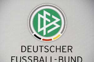 Pilotprojekt: DFB plant Leistungszentren im Mädchenfußball