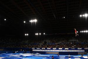 Trampolin-WM in Sofia: Gold für Synchronturner