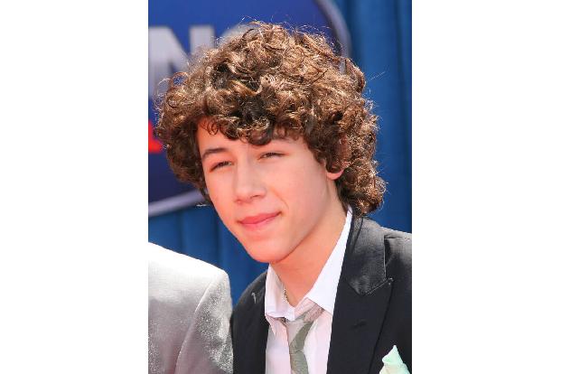 Mitte September durfte Nick Jonas von den Jonas Brothers 30 Kerzen auf seiner Torte ausblasen.
