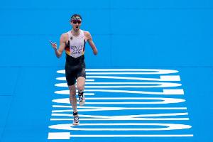 Medaillen für Triathleten Schulz und Gelhaar bei Para-WM