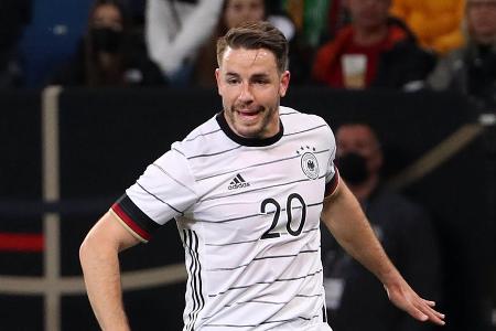 Abwehr: Christian Günter (SC Freiburg) - Startelf-Chance: 20% - Erhielt bei der Vergabe der Kaderplätze den Vorzug vor Robin Gosens. In Freiburg extrem konstant, aber noch recht unerfahren auf internationalem Niveau. Chancenlos ist Günter gegen Raum aber nicht.