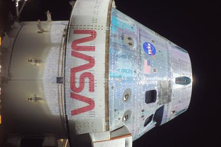 Nasa-Mission "Artemis 1" auf Mond-Umlaufbahn und mit Rekord