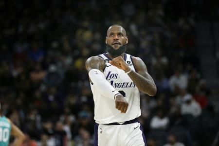 NBA: Schröder und James führen Lakers zum Sieg NBA: Schröder und James führen Lakers zum Sieg