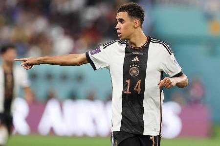 Jamal Musiala - Note 2,0 - Sorgte für Tempo und Zug nach vorne - sofern er sich einmal aus den Fängen seiner spanischen Bewacher befreien konnte. Drehte in der Schlussphase auf und riss das Spiel an sich. Hätte frei vor dem Tor auf Füllkrug querlegen müssen (73.), bediente den Bremer wenig später und lieferte so den Assist zum Ausgleich (83.).