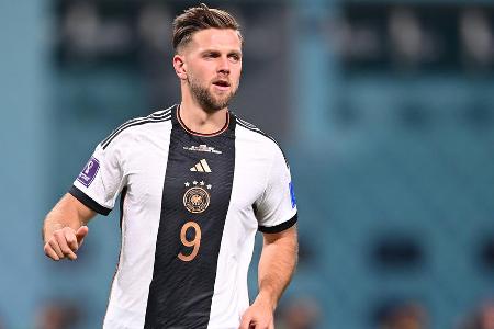 Niclas Füllkrug (ab 70.) - Note 1,0 - Brauchte nur knappe 120 Sekunden, ehe er das erste Mal vielversprechend im gegnerischen Strafraum stocherte. Wenig später rauschte sein Kopfball klar drüber (75.). Absolut sehenswert war sein Gewaltschuss in den Winkel (83.), der die zweite deutsche WM-Pleite verhinderte. Top-Auftritt des Bremers!
