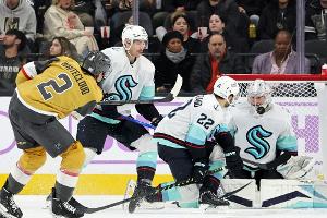 NHL: Stützle legt mit Traumpass Siegtor auf