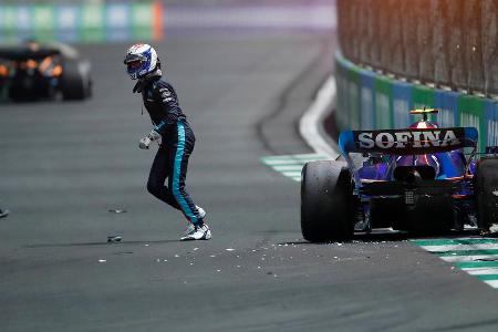Nicholas Latifi (Williams) - Note: 5,5 - Nach drei Saisons und 61 Starts endet das Formel-1-Abenteuer von Nicholas Latifi. Der 27-Jährige wurde Letzter aller 20 Stammpiloten in der Fahrerwertung, brachte es nur auf ein Top-Ten-Resultat (P9 in Suzuka). Dem Kanadier fehlte schlichtweg der Speed, fiel dazu viermal aus. An eine Rückkehr in die Formel 1 glaub derzeit niemand.