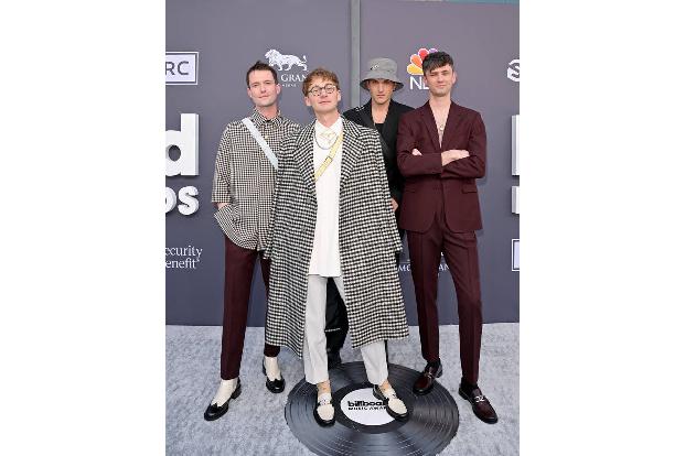 Die Rekordhitze in Europa und anderswo dürfte der Band Glass Animals geholfen haben. Deren 'Heat Waves' ist zwar schon zwei Jahre alt, doch in diesem Jahr konnte sich der Hit auf Platz zwei der weltweit meistgestreamten Songs etablieren.