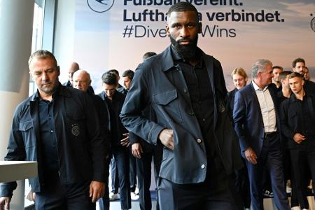 DFB-Auswahl zurück in der Heimat DFB-Auswahl zurück in der Heimat