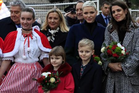 Fürstin Charlène: Gemeinsamer Auftritt mit Charlotte Casiraghi Fürstin Charlène: Gemeinsamer Auftritt mit Charlotte Casiraghi
