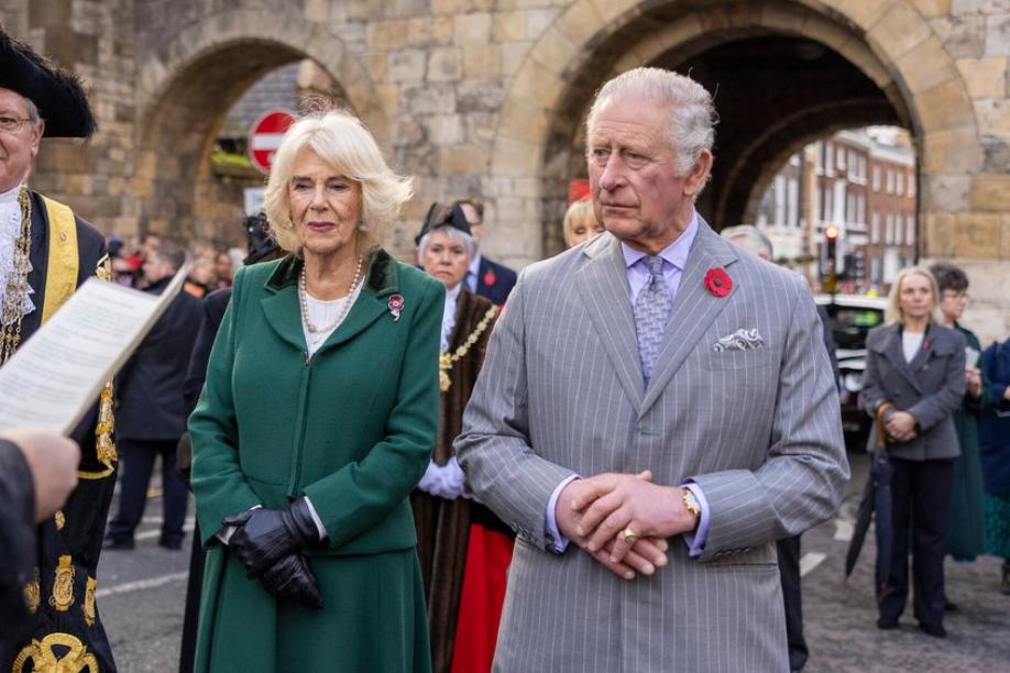 Charles und Camilla wollen mit Betroffener Ngozi Fulani sprechen
