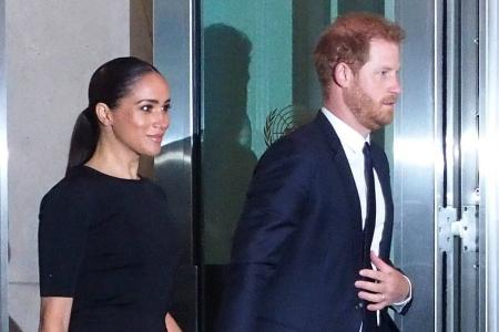 Präsidentin tritt zurück: Harry und Meghan leiten Archewell allein