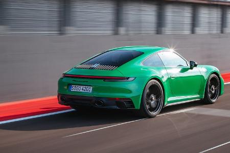 Porsche 911 GTS 992