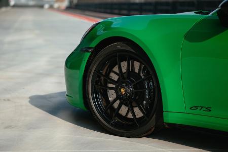 Porsche 911 GTS 992