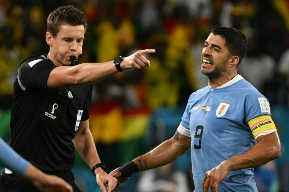 Nach Attacken gegen Siebert: FIFA ermittelt gegen Uruguay