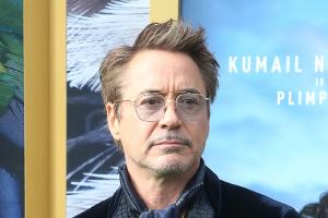 Robert Downey Jr.: Vater gab ihm Drogen, als er sechs Jahre alt war