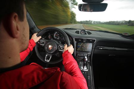 Porsche 911 Turbo, Interieur