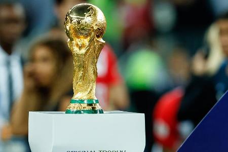 Das Power Ranking zur Fußball-WM 2022 - Die Fußball-WM 2022 in Katar ist gestartet. Welche Chancen kann sich die deutsche Nationalmannschaft nach der peinlichen Auftakt-Niederlage gegen Japan ausrechnen? Kann der von Verletzungen gebeutelte Titelverteidiger Frankreich erneut triumphieren? Wer könnte für eine Überraschung sorgen? Das große Power Ranking klärt auf: Das Power Ranking zur Fußball-WM 2022 - Die Fußball-WM 2022 in Katar ist gestartet. Welche Chancen kann sich die deutsche Nationalmannschaft nach der peinlichen Auftakt-Niederlage gegen Japan ausrechnen? Kann der von Verletzungen gebeutelte Titelverteidiger Frankreich erneut triumphieren? Wer könnte für eine Überraschung sorgen? Das große Power Ranking klärt auf: