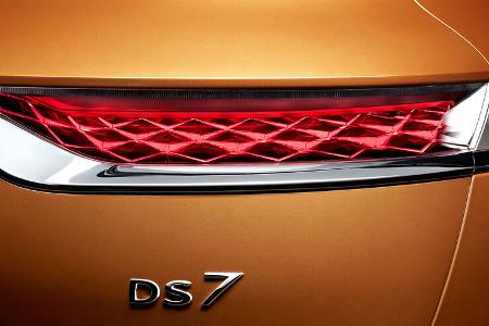 DS7 Crossback (2017)