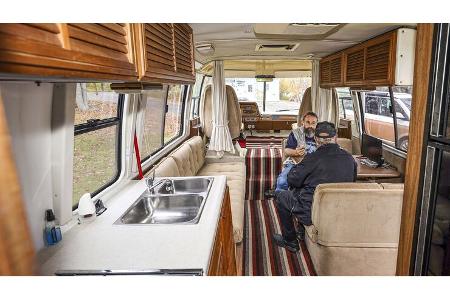 GMC Motorhome Mervin Zinck