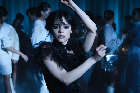 #wednesdaydance: Tanz aus Netflix-Serie geht im Netz viral