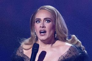 Nach Trennung von ihrem Mann: Adele ging fünfmal am Tag zur Therapie