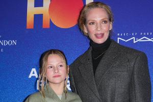 Uma Thurman bringt ihre zehnjährige Tochter mit zur Premiere