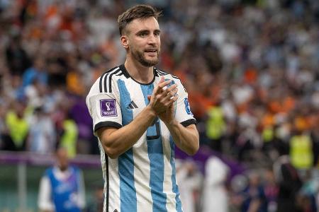 Nicolás Tagliafico - Note: 2,5 - Wurde in der Defensive von Pasalic und Modric vielfach mit Tempo gefordert. Hielt mit gutem Positionsspiel dagegen. Fing etliche Pässe ab, in der Flankenverteidigung ebenfalls aufmerksam. Bot sich zudem durch hohe Laufbereitschaft im Umschaltspiel und offensive Impulse an.