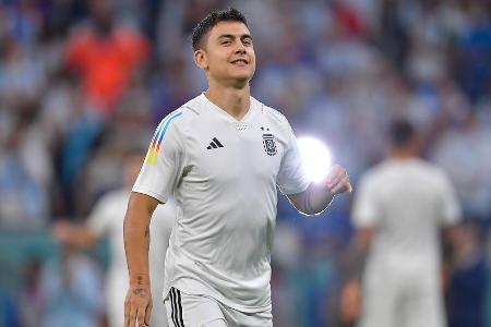 Paulo Dybala (ab 75.) - ohne Bewertung - Strotzte nur so vor Einsatzbereitschaft bei seinem ersten Turniereinsatz. Wirkte nach langer Verletzung frisch und hätte per Konter fast noch einen Treffer nachgelegt. Könnte in dieser Manier im Finale ein Faktor werden.