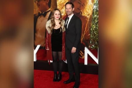 Tobey Maguire mit Tochter Ruby auf dem roten Teppich Tobey Maguire mit Tochter Ruby auf dem roten Teppich