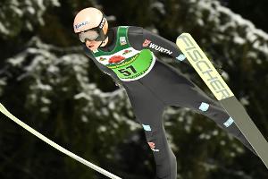 Geiger stürzt - Kubacki führt in Engelberg
