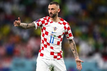 MITTELFELD: Marcelo Brozovic (bis 49.) - Note: 4,5 - War im Zentrum für die Absicherung bei Umschaltaktionen zuständig. Stand gerade nach dem ersten Gegentor einige Zeit lang allerdings neben sich. Fand auch sonst gegen Messi und Fernández im Zehnerraum keine verlässlichen Mittel.