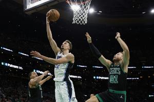 NBA: Wagner-Brüder und Magic weiteron fire