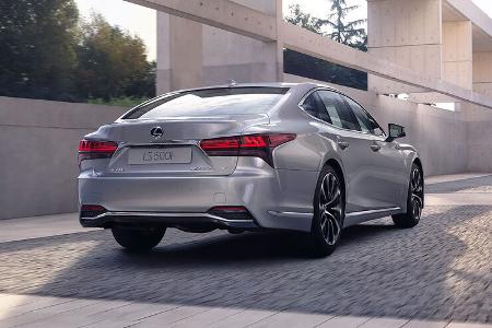 Lexus LS 2023