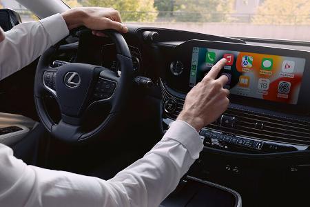 Lexus LS 2023