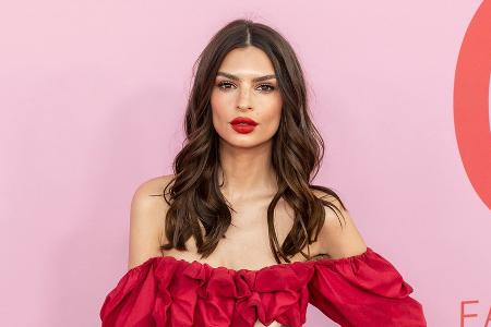 Romanze mit Pete Davidson beendet? Emily Ratajkowski nutzt Dating-App Romanze mit Pete Davidson beendet? Emily Ratajkowski nutzt Dating-App