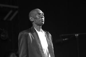 Mit 65 Jahren gestorben: Große Trauer um Faithless-Star Maxi Jazz