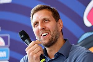Dirk Nowitzki hat jetzt eine Statue in Dallas