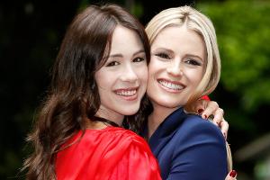 Michelle Hunziker teilt Babybauchfoto von Aurora