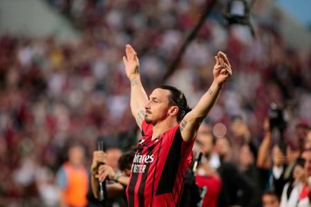 Ibrahimovic will nach Ende seiner Karriere bei Milan bleiben Ibrahimovic will nach Ende seiner Karriere bei Milan bleiben