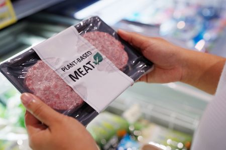 Platz 7: weniger Fleisch essen (gaben 34% der Befragten an)