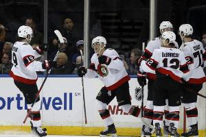 NHL: Stützle glänzt mit Doppelpack