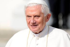 Zum Tod von Benedikt XVI.: So können Gläubige jetzt Abschied nehmen